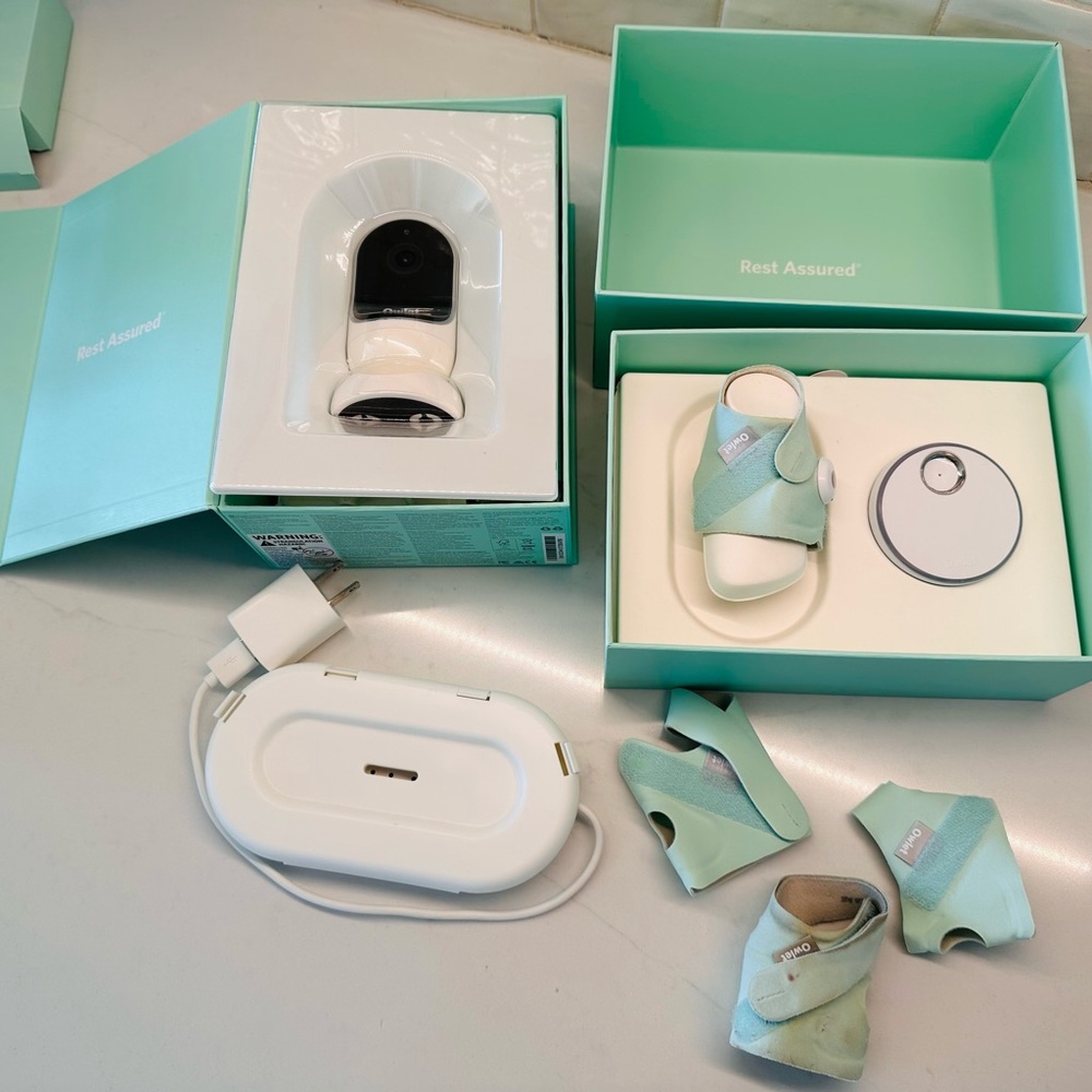 Owlet sock 3 with camera bundle